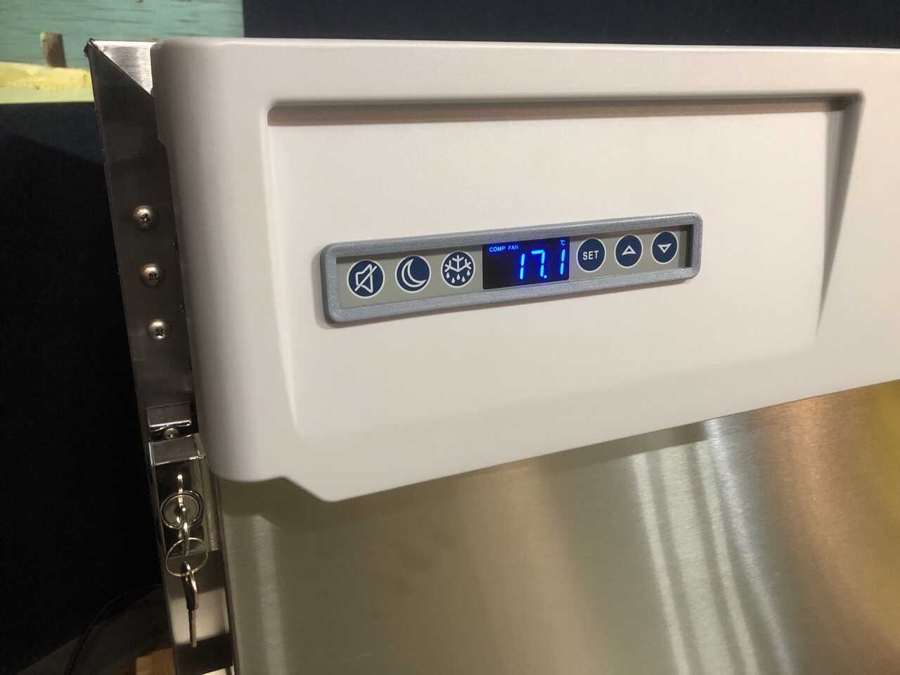 Follett REF5POR0000 Performance Plus Undercounter Lab medical