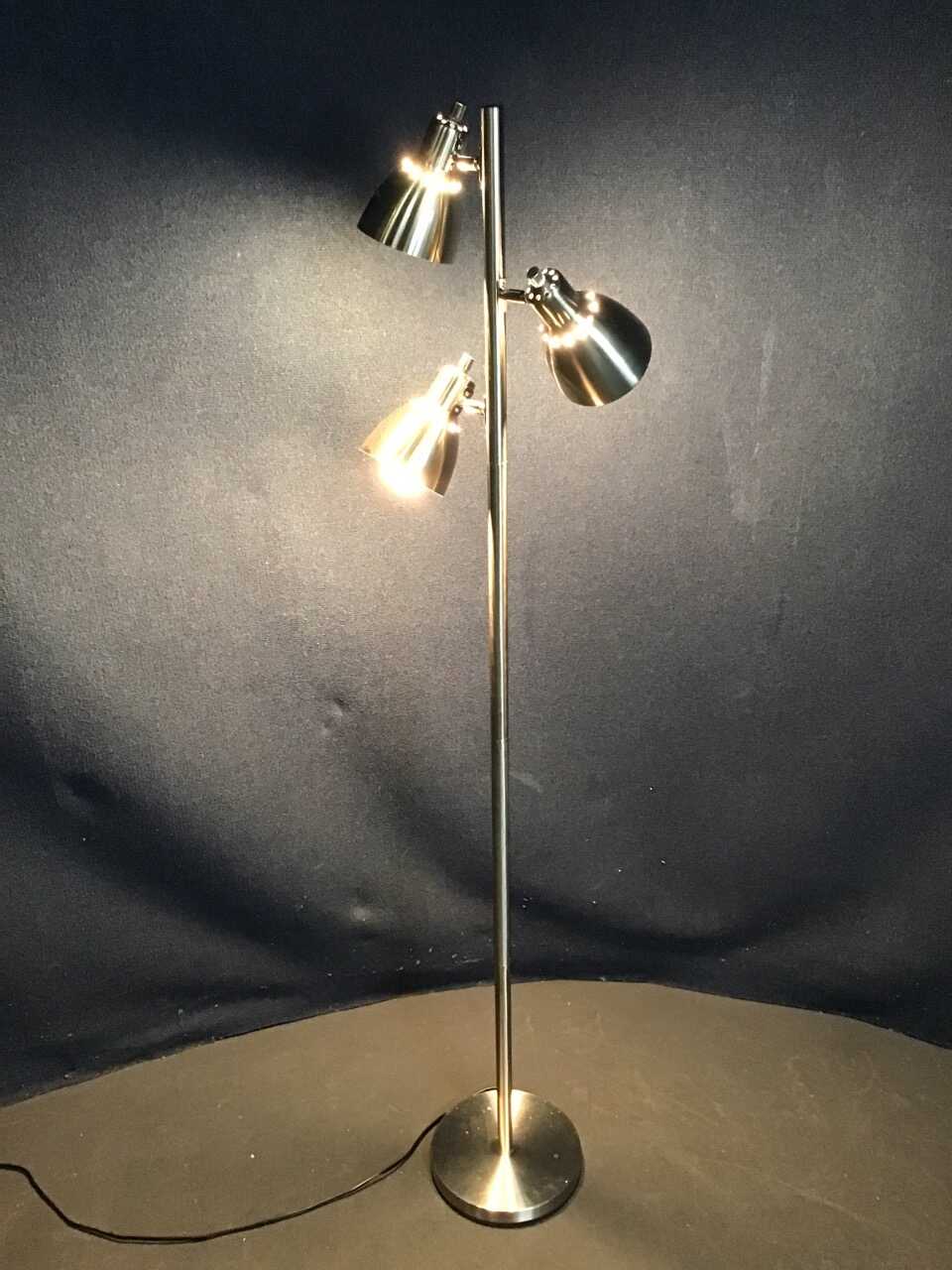 Intertek Lf2007 Floor Lamp Nws Medical Scientific